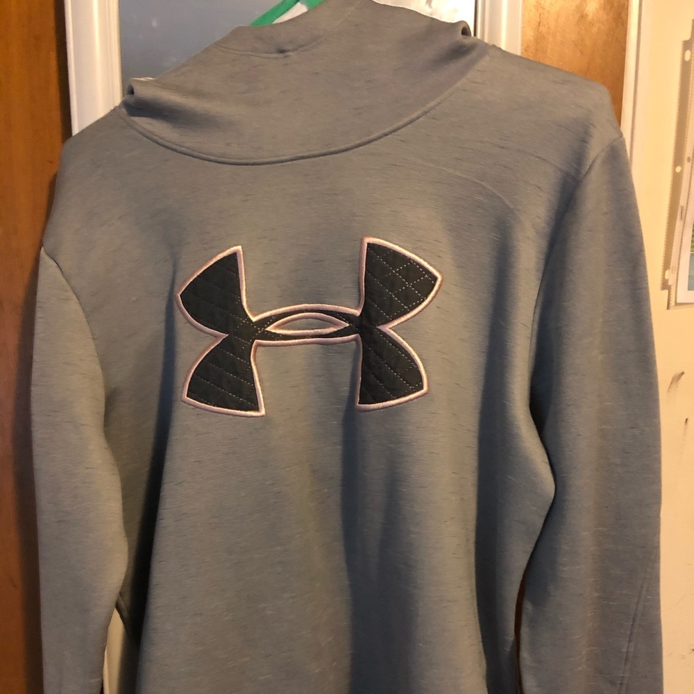Underarmour hoodie